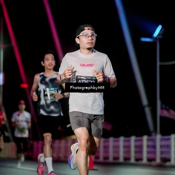 Runner Photo 6688102