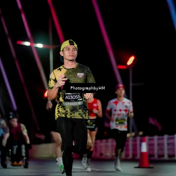 Runner Photo 6688103
