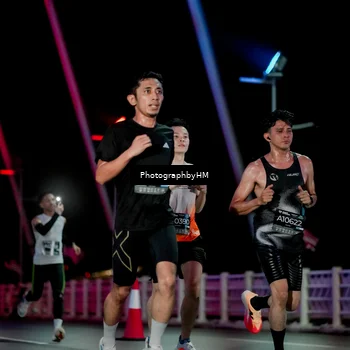 Runner Photo 6688108