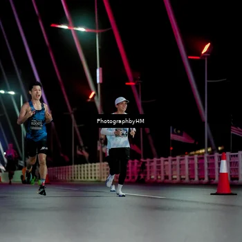 Runner Photo 6688128