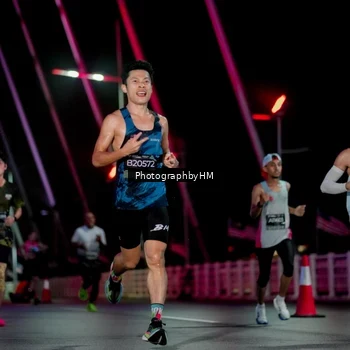 Runner Photo 6688136