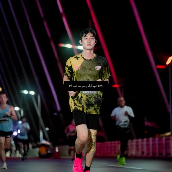 Runner Photo 6688142