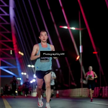Runner Photo 6688146