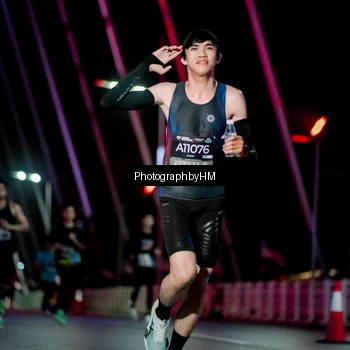 Runner Photo 6688176