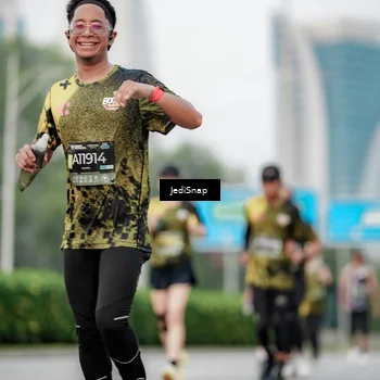 Runner Photo 6688189
