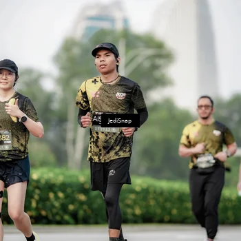 Runner Photo 6688201