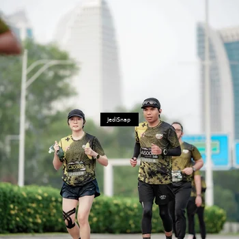 Runner Photo 6688217