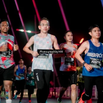 Runner Photo 6688223