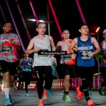 Runner Photo 6688233