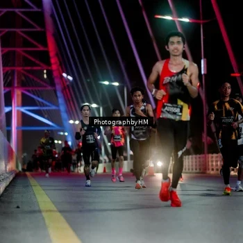 Runner Photo 6688240