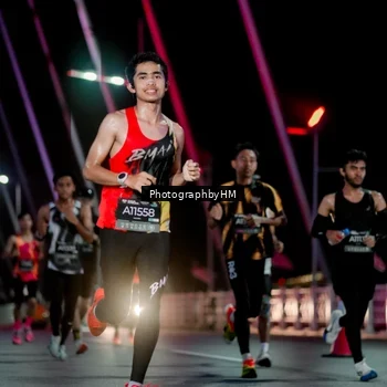 Runner Photo 6688250