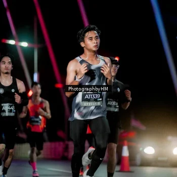 Runner Photo 6688253