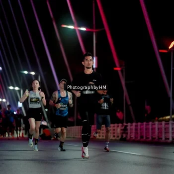 Runner Photo 6688274