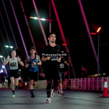 Runner Photo 6688280