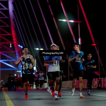 Runner Photo 6688303