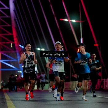 Runner Photo 6688309