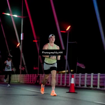 Runner Photo 6688329