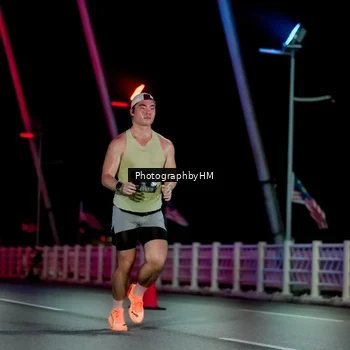 Runner Photo 6688331