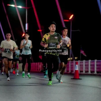 Runner Photo 6688350