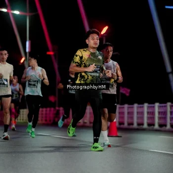 Runner Photo 6688351