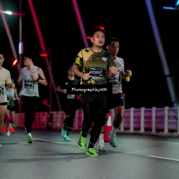 Runner Photo 6688352