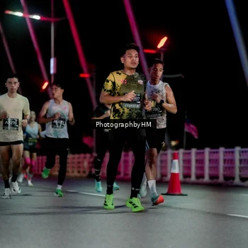 Runner Photo 6688353