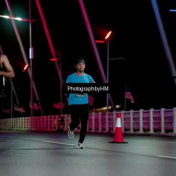 Runner Photo 6688380