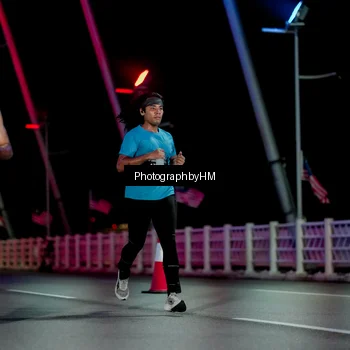 Runner Photo 6688381