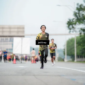 Runner Photo 6688404