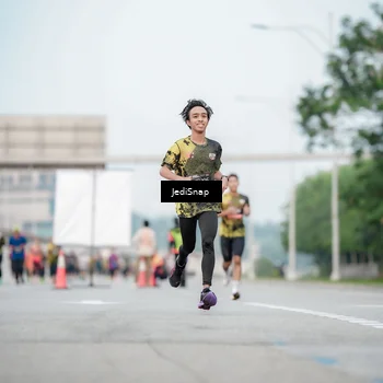Runner Photo 6688405