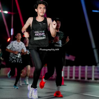 Runner Photo 6688413