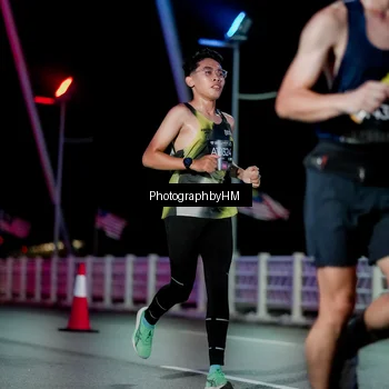 Runner Photo 6688438