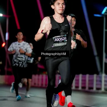 Runner Photo 6688443