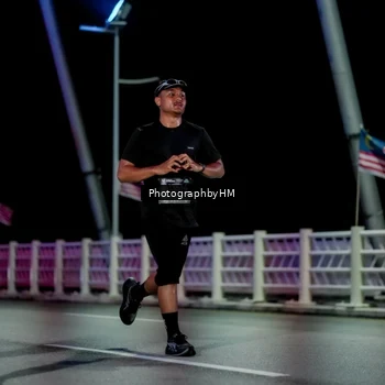 Runner Photo 6688495