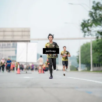 Runner Photo 6688497