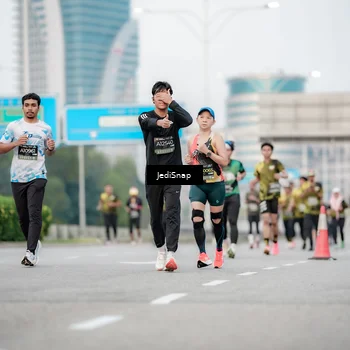 Runner Photo 6688503