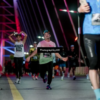 Runner Photo 6688512