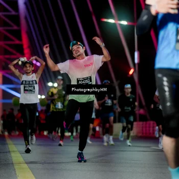 Runner Photo 6688516