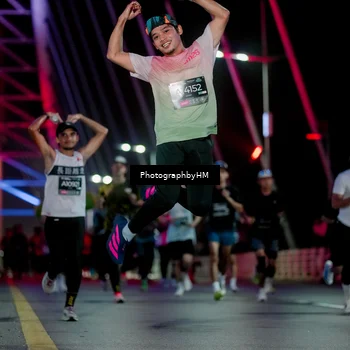 Runner Photo 6688519