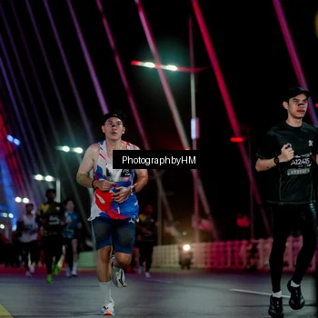 Runner Photo 6688603