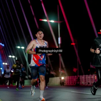 Runner Photo 6688607