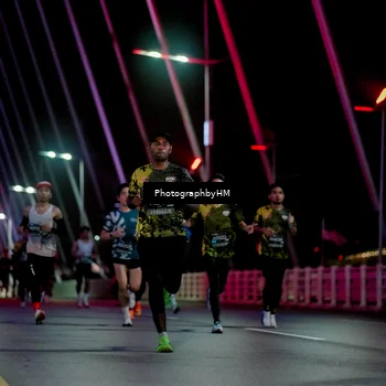 Runner Photo 6688624