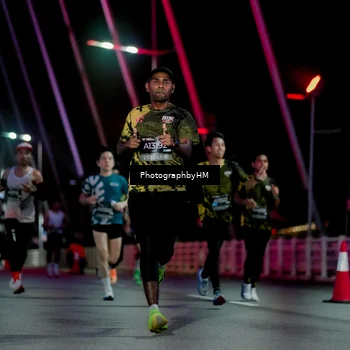 Runner Photo 6688631
