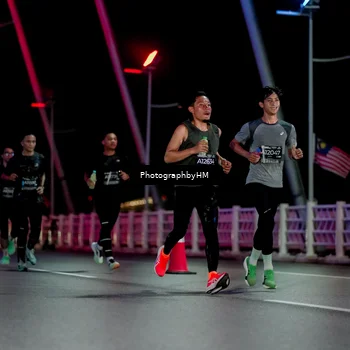 Runner Photo 6688668