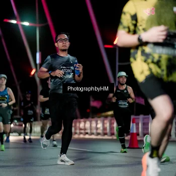 Runner Photo 6688693