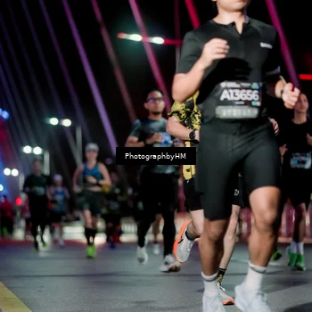 Runner Photo 6688699