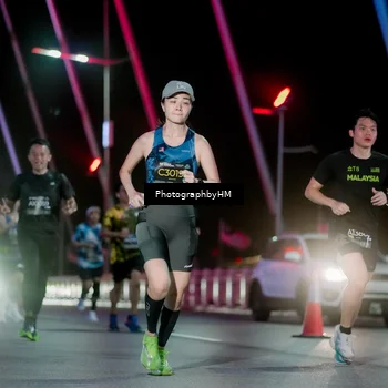 Runner Photo 6688709