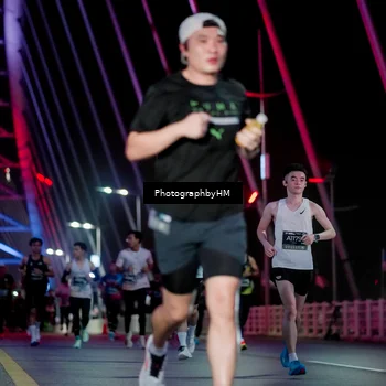 Runner Photo 6688742