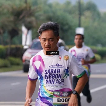 Runner Photo 6688772