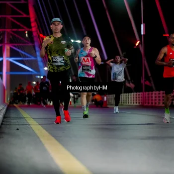 Runner Photo 6688777